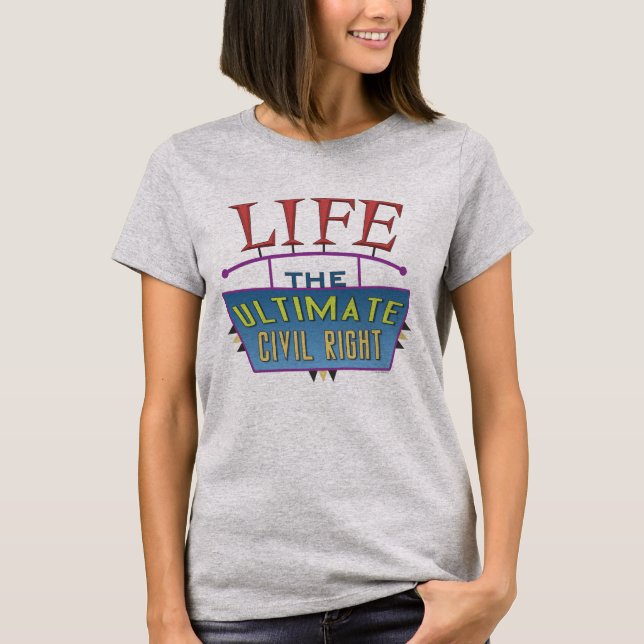 Women's shirts with a vivid design. (Front)