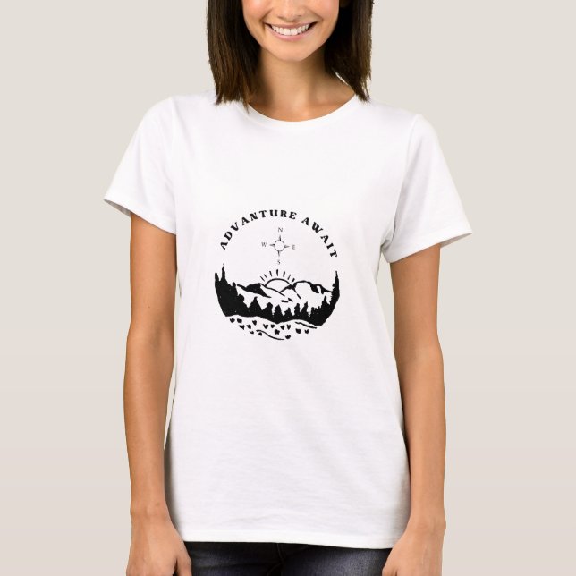 Women's T-Shirt Advanture Await (Front)