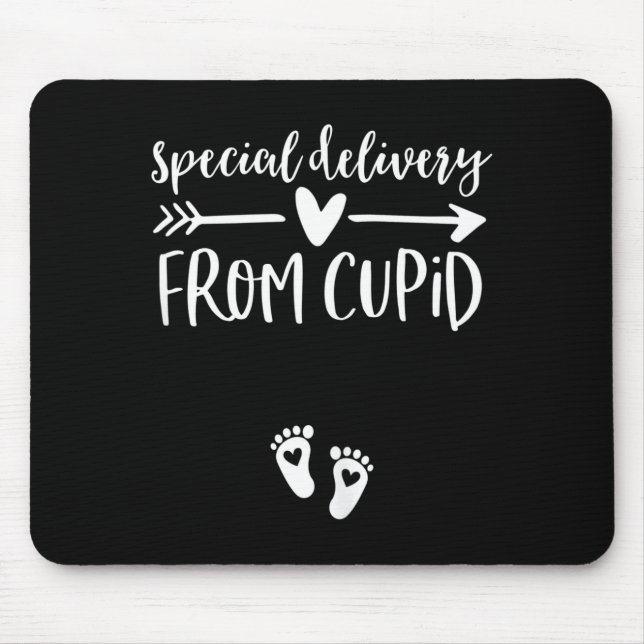Womens Valentines Day Couples Pregnancy Announceme Mouse Mat (Front)
