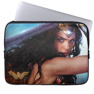Wonder Woman Blocking With Sword Laptop Sleeve