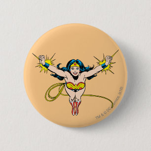 Wonder Woman Fly Forward 6 Cm Round Badge