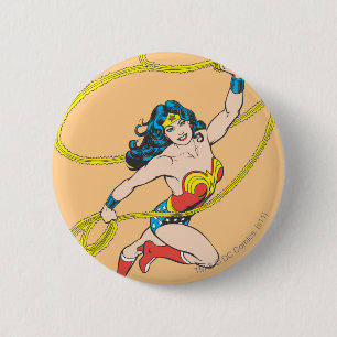 Wonder Woman Holds Lasso 3 6 Cm Round Badge