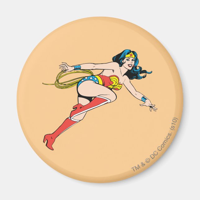 Wonder Woman Leap Right Magnet (Front)