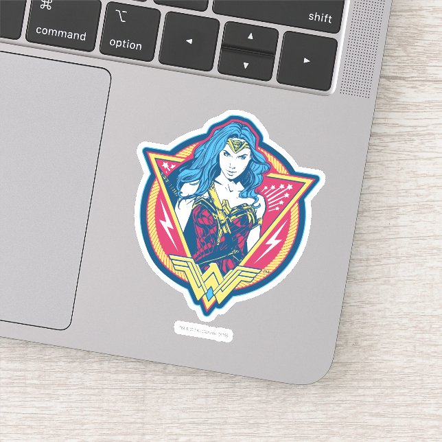 Wonder Woman Tri-Colour Graphic Template (Detail)