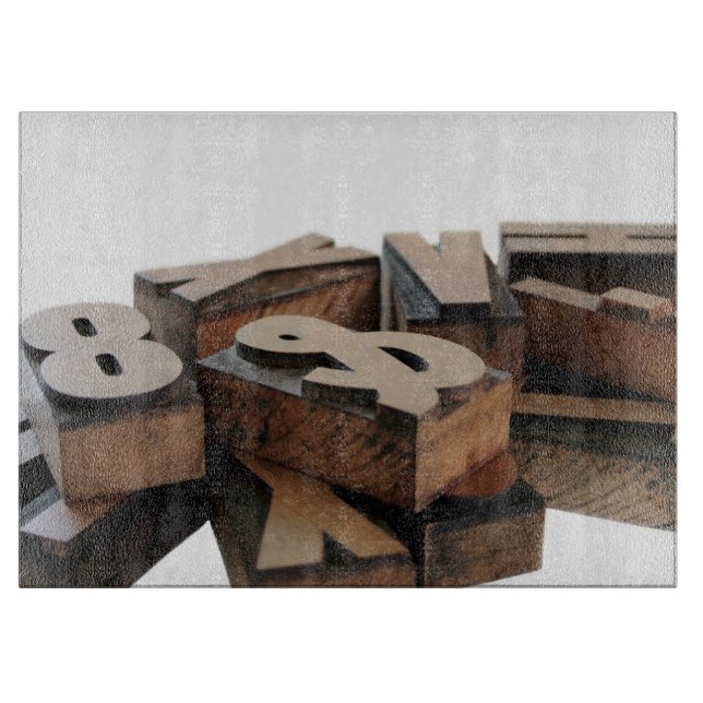 Wood letters cutting board (Front)