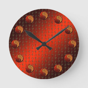 Wood Rat Round Clock