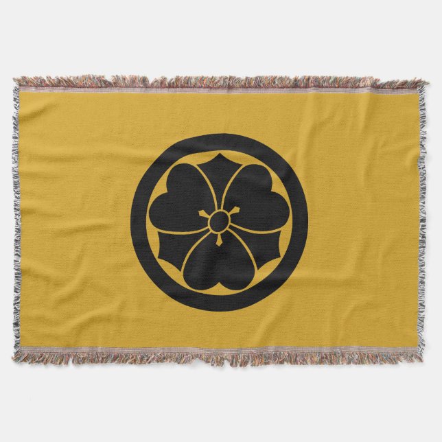 Wood sorrel with swords in circle throw blanket (Front)