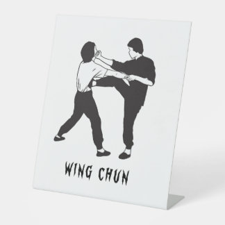 Wooden dummy wing chun pedestal sign