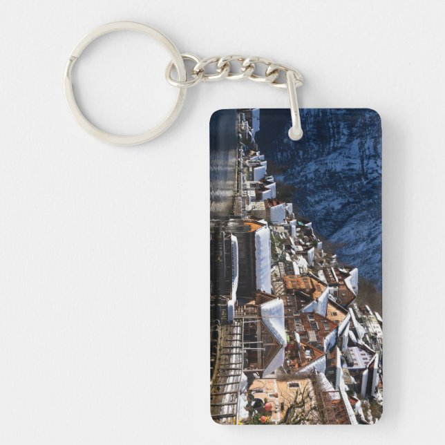 Wooden lakeside houses in Hallstatt, Austria Key Ring (Front)