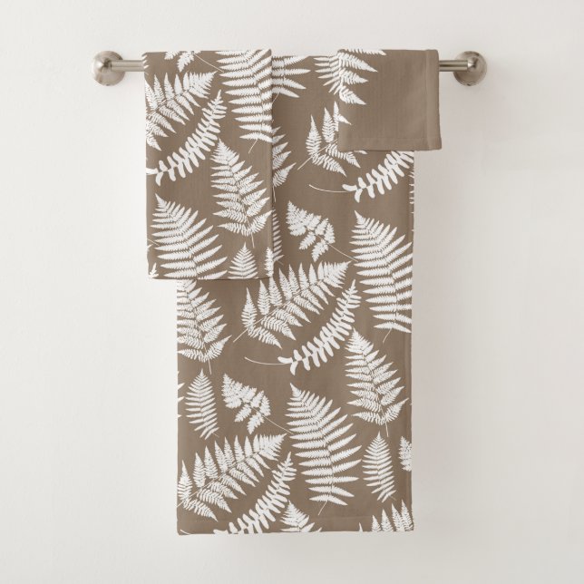 Woodland Fern Pattern, Taupe Tan and White Bath Towel Set (Insitu)