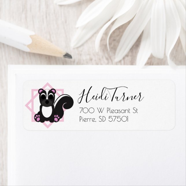 Woodland  | Mailing Return Address Label - Skunk (Insitu)