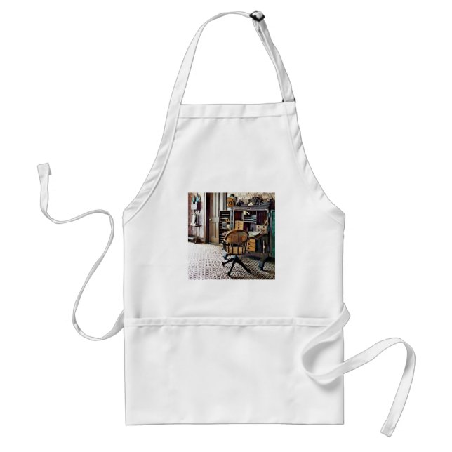 Wooten Desk Standard Apron (Front)