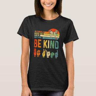 World Autism Awareness Day Hands Signs Autism Puzz T-Shirt