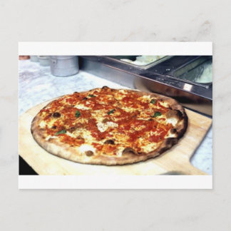 WORLD FAMOUS NEW YORK PIZZA POSTCARD
