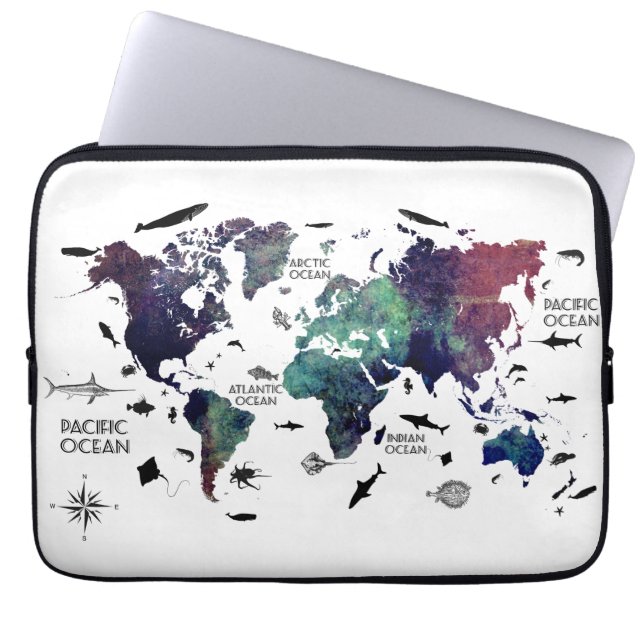 world map 7 laptop sleeve (Front)