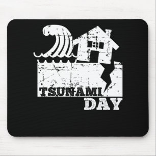 World Sunami Day A Famous Kanagawa Painting Mouse Mat