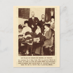 World War I, Knitting for the soldiers Postcard