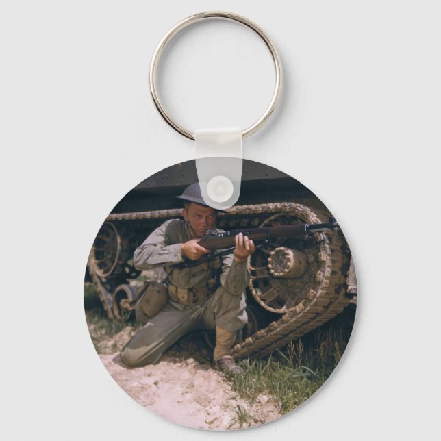 World War II Soldier Kneeling with Garand Rifle Key Ring (Front)