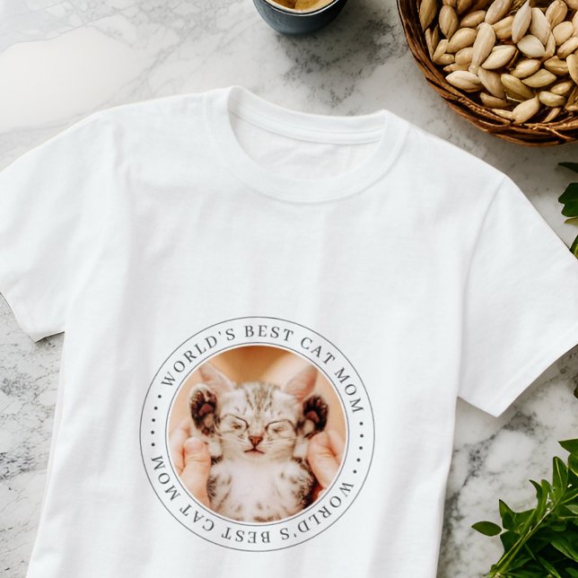 World's Best Cat Mum Classic Simple Photo T-Shirt (Creator Uploaded)