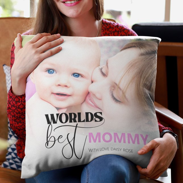 Worlds Best Mommy Throw Pillow (Creator Uploaded)
