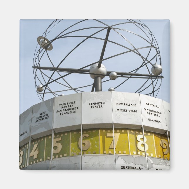 Worldtime Clock in Berlin Magnet (Front)