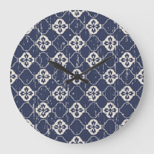 Worn Out Flowers: Vintage Seamless Large Clock