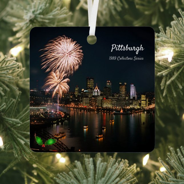 WOW- Rare Pittsburgh Collectors Series 1989 Metal Tree Decoration (Insitu)