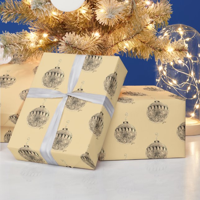 Wrapping Paper - Tree Ornament on Pale Yellow (Holidays)