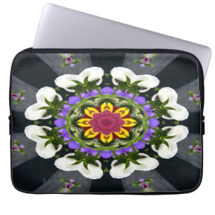 Wreath of Pansies... Laptop Sleeve