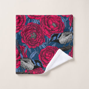 Wrens in the peonies bath towel set