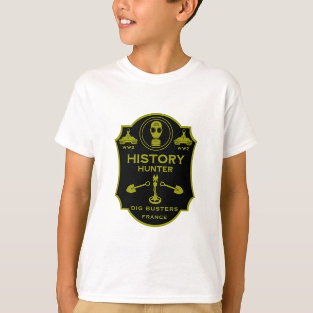 WW2 Trench Battlefield Metal Detecting Club T-Shirt (Front)