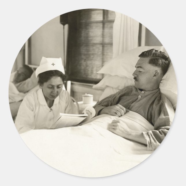 WWI Nurse and Soldier Classic Round Sticker (Front)