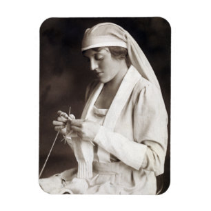 WWI Nurse knitting Sweater Magnet