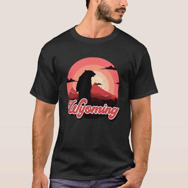 Wyoming Bears Hiking Backpacking Vacation World Be T-Shirt (Front)