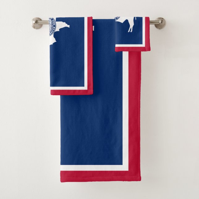 Wyoming State Flag Bath Towel Set (Insitu)