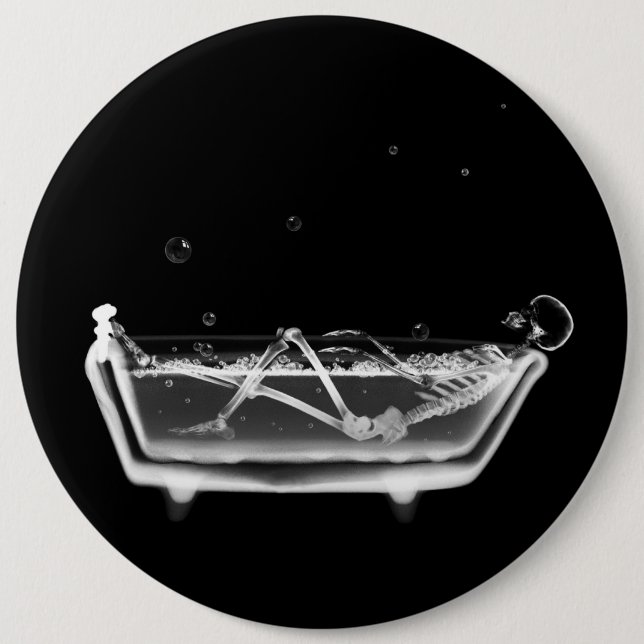 X-Ray Skeleton B&W Bath Time 6 Cm Round Badge (Front)