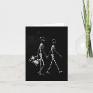 X-RAY VISION SKELETON COUPLE TRAVELING B&W CARD