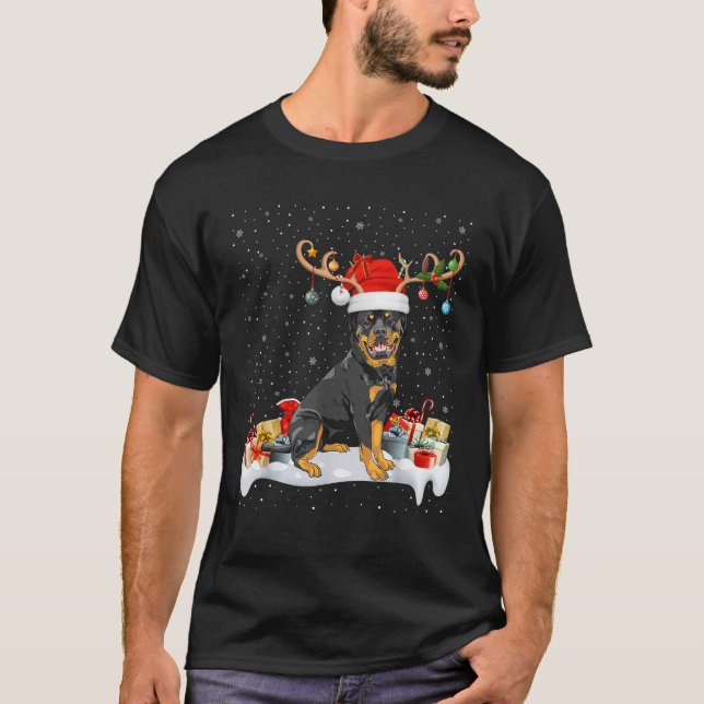 Xmas Lights Reindeer Santa Hat Rottweiler Dog Chri T-Shirt (Front)