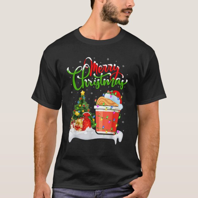 Xmas Tree Lights Santa Hat Fast Food Cup Noodles C T-Shirt (Front)