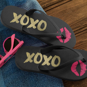 XOXO Faux Gold & Pink Lips Black Flip Flops