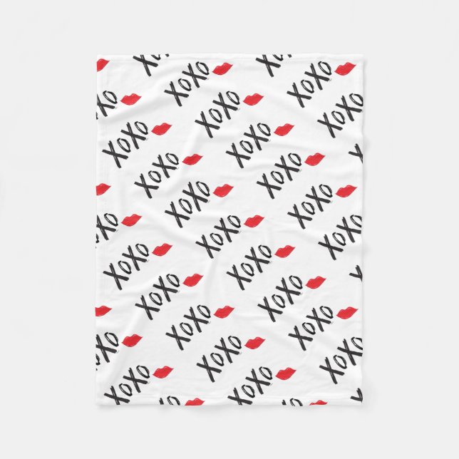 XoXo-Hugs-Kisses-with-Red-Lips Fleece Blanket (Front)
