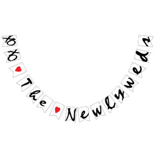 XOXO “LOVE” THE NEWLYWEDS Wedding Sign Decor