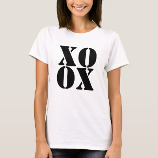 xoxo love valentine's day t-shirt design