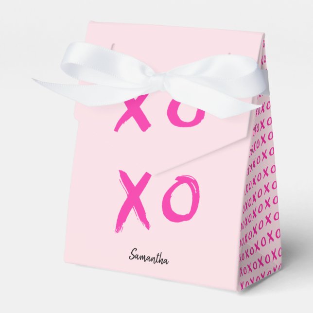 XOXO Personalised Valentine's Day Pink Favour Box (Front Side)