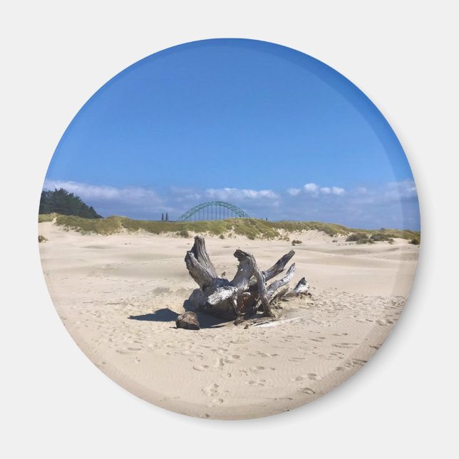 Yaquina Bay Bridge, Newport, Oregon Magnet (Front)