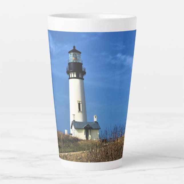 Yaquina Head Lighthouse, Newport, Oregon Latte Mug (Front)