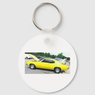Yellow '72 Chevelle Key Ring