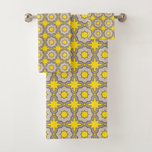 Yellow and green geometric pattern  bath towel set (Insitu)