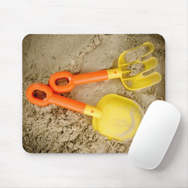 Yellow and Orange Sand Toys Beach Art Mouse Mat (With Mouse)
