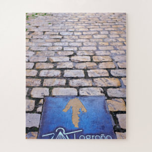 Yellow arrow jigsaw puzzle